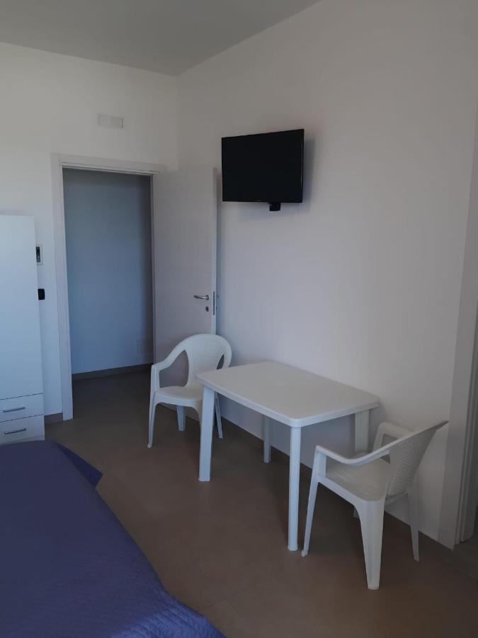 Hotel Liberi Di Sognare Monopoli Exterior foto